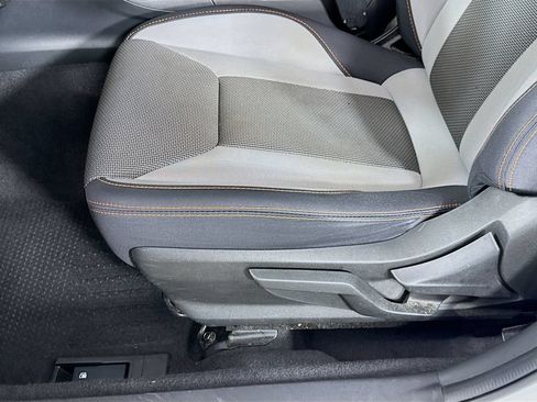 Used 2019 Subaru Crosstrek 2.0i Premium w/ Eyesight System AWD/4WD image 23