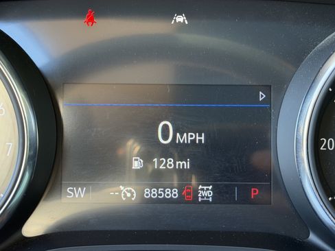 Used 2023 Buick Encore GX Essence w/ Experience Buick Package image 23