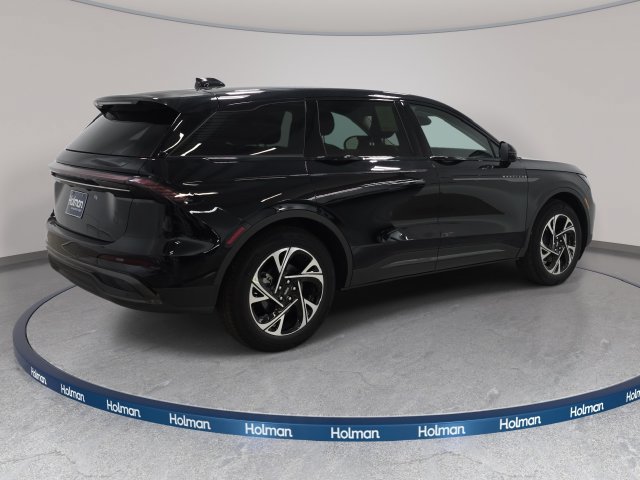 New 2026 Lincoln Nautilus Premier w/ Equipment Group 102A AWD/4WD image 5
