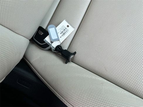 Used 2025 Toyota GR86 Premium image 34