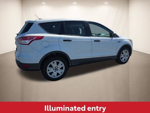 Used 2016 Ford Escape S image 5