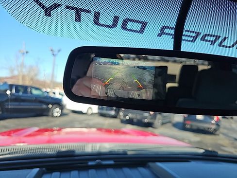 Used 2013 Ford F250 XLT w/ Chrome Pkg image 19