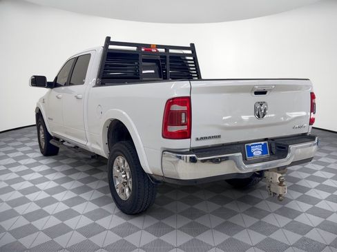 Used 2022 RAM 2500 Laramie AWD/4WD image 3