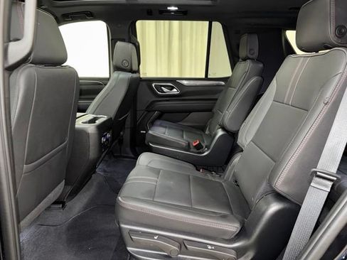 Used 2023 Chevrolet Tahoe RST w/ Luxury Package AWD/4WD image 18