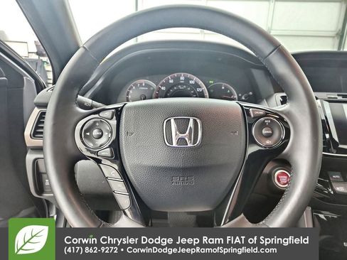 Used 2017 Honda Accord EX-L image 22