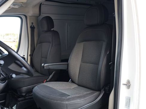 Used 2017 RAM ProMaster 1500 w/ Interior Convenience Group image 14