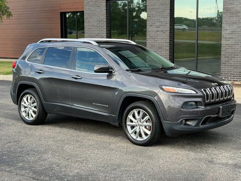 Used 2014 Jeep Cherokee Limited w/ Technology Group AWD/4WD image 1