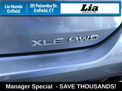 Used 2023 Toyota Highlander XLE image 31