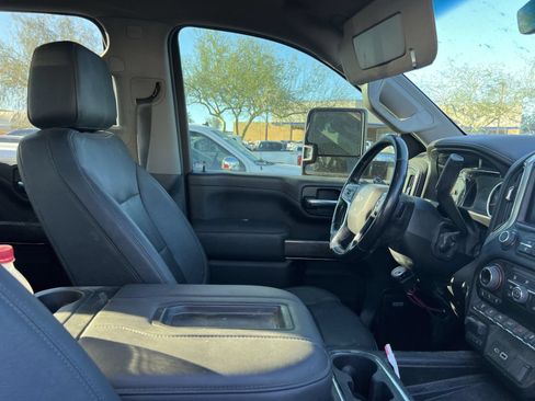 Used 2022 Chevrolet Silverado 3500 LTZ w/ LTZ Plus Package AWD/4WD image 6