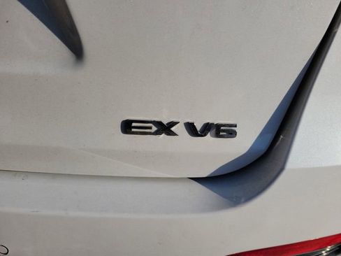 Used 2020 Kia Sorento EX image 7