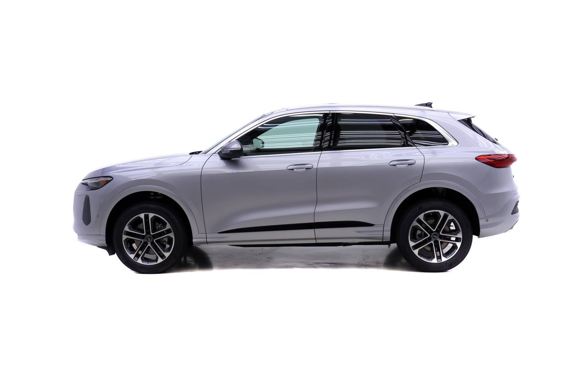 New 2026 Audi Q5 2.0T AWD/4WD image 3