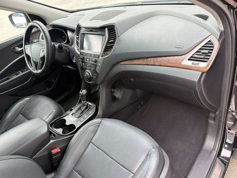 Used 2018 Hyundai Santa Fe Sport w/ 2.0T Ultimate Tech Package 05 FWD image 31