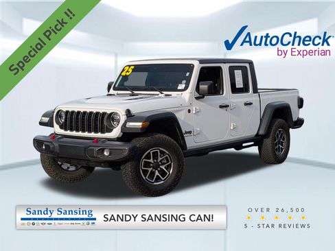 Used 2025 Jeep Gladiator Rubicon w/ Convenience Group AWD/4WD image 1