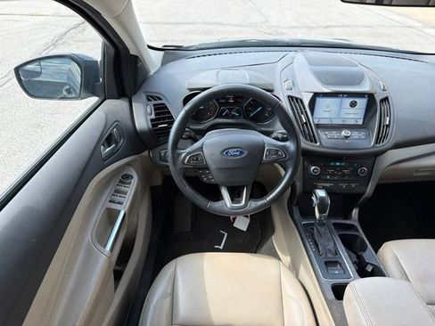 Used 2019 Ford Escape SEL AWD/4WD image 19