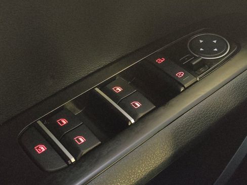 Used 2020 Kia Soul LX FWD image 27