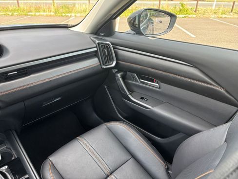 Used 2025 MAZDA CX-50 2.5 Hybrid w/ Premium Plus Pkg AWD/4WD image 36