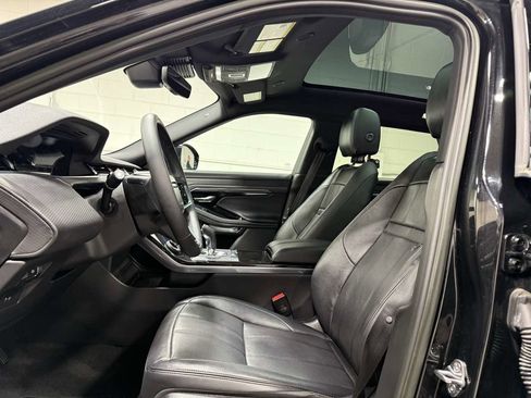 Used 2023 Land Rover Range Rover Evoque S image 16