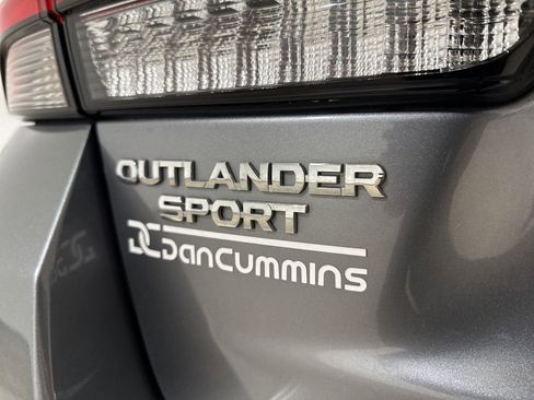 Used 2022 Mitsubishi Outlander Sport SE image 25