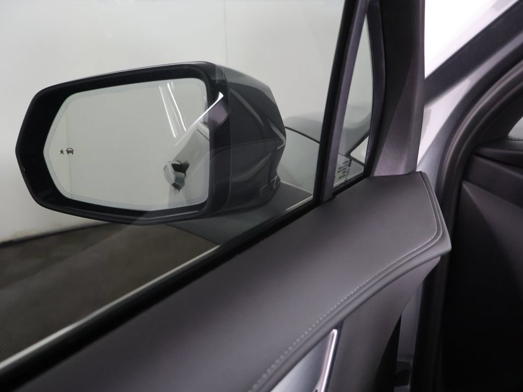 Used 2024 Cadillac XT6 Luxury w/ LPO, Floor Liner Package AWD/4WD image 37