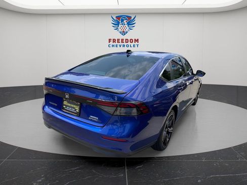 Used 2025 Honda Accord Sport image 7
