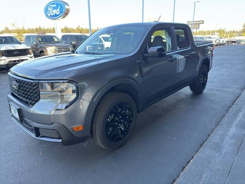 New 2025 Ford Maverick XLT w/ XLT Luxury Package image 3