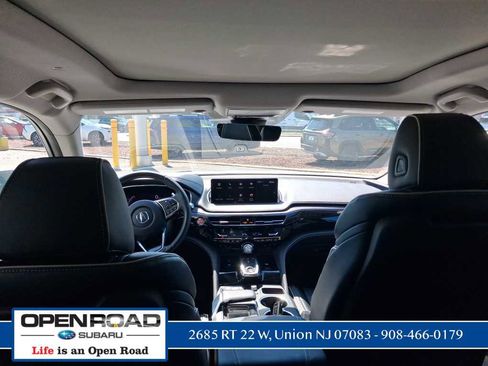Used 2024 Acura MDX SH-AWD w/ Advance Package image 14