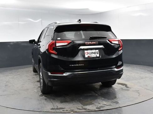 Used 2023 GMC Terrain SLT FWD image 9