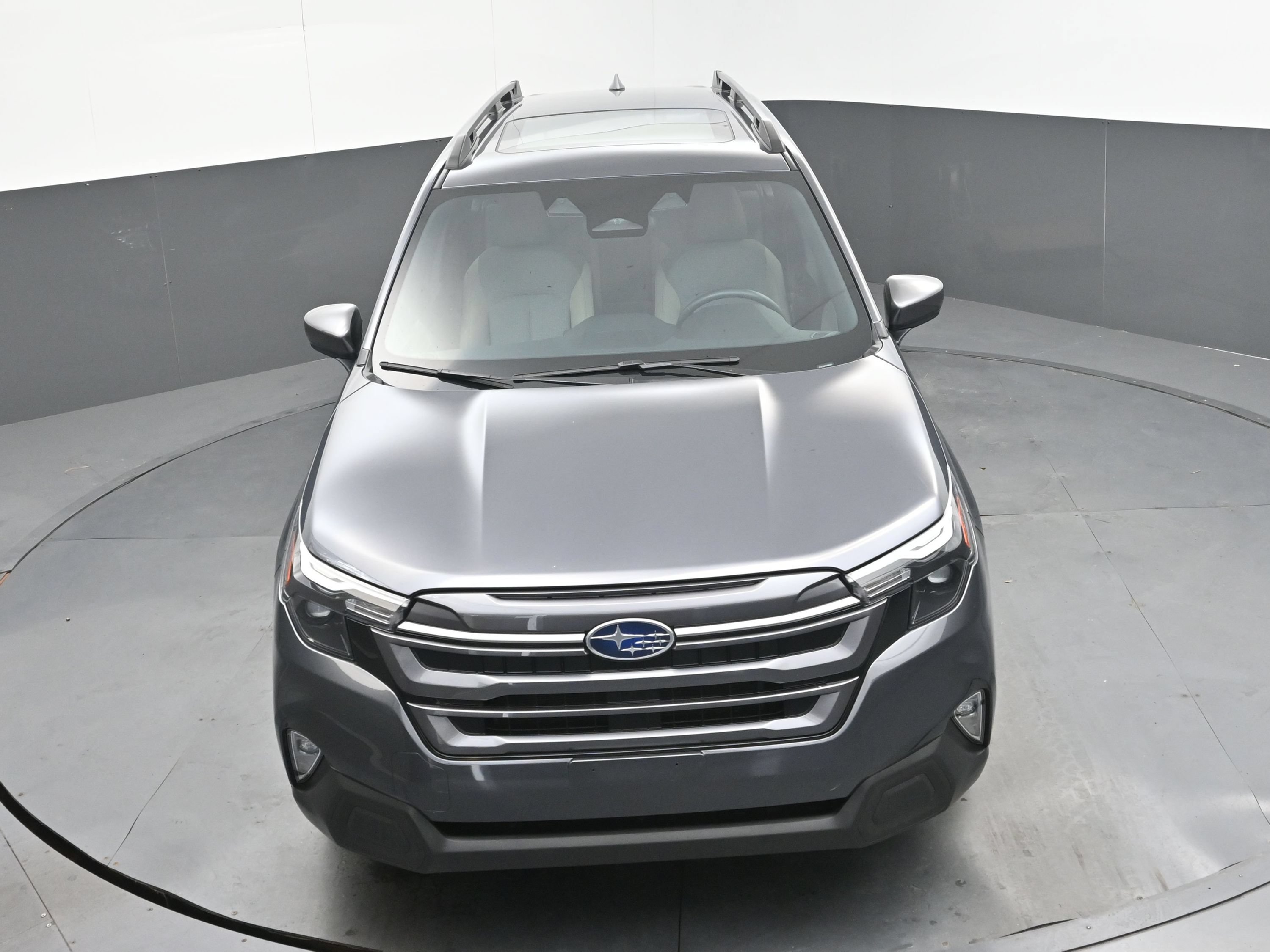 Used 2025 Subaru Forester Premium AWD/4WD image 32