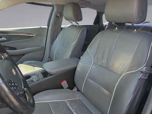 Used 2016 Chevrolet Impala LTZ w/ Enhanced Convenience Package FWD image 20