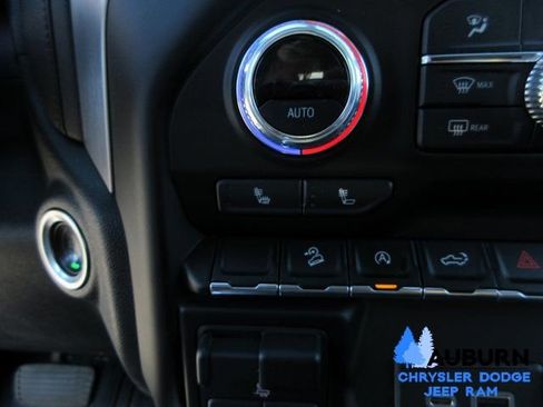 Used 2021 GMC Sierra 1500 Elevation image 20