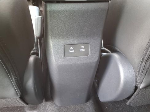 New 2025 Nissan Kicks SR w/ Illumination Package image 12