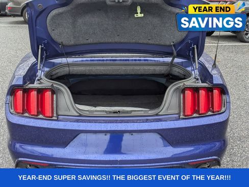 Used 2016 Ford Mustang Convertible image 11