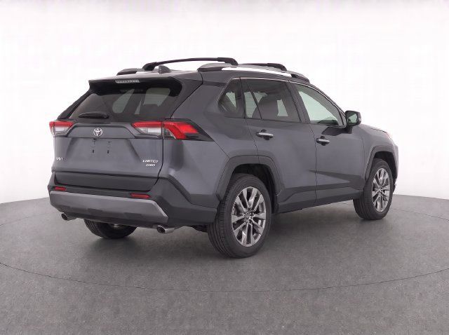 Used 2018 Toyota RAV4 Limited w/ All Weather Liner Package AWD/4WD image 3