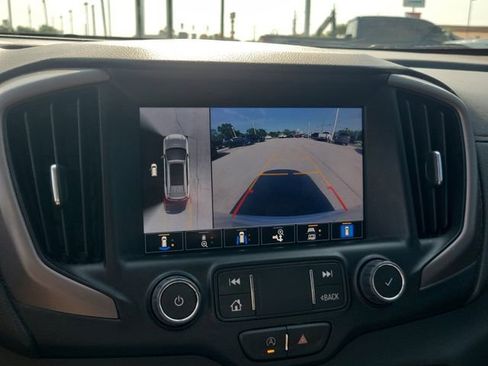 Used 2022 GMC Terrain AT4 w/ Infotainment Package II AWD/4WD image 27