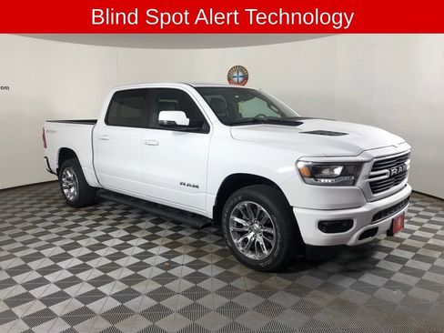 Used 2023 RAM 1500 Laramie AWD/4WD image 15