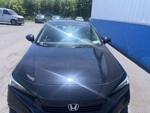 Used 2023 Honda Civic LX image 3