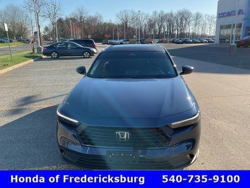 Certified 2025 Honda Accord SE image 9