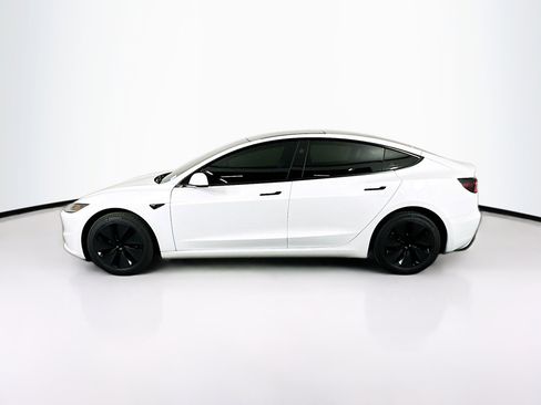 Used 2025 Tesla Model 3 Long Range RWD image 4