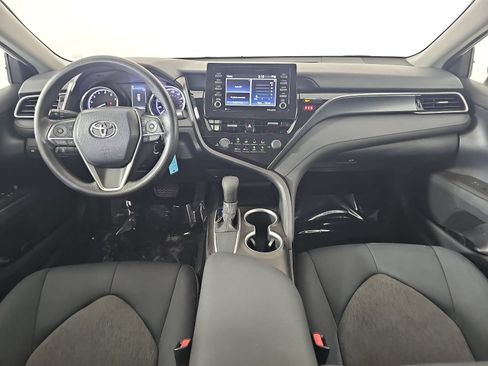 Used 2021 Toyota Camry LE FWD image 11