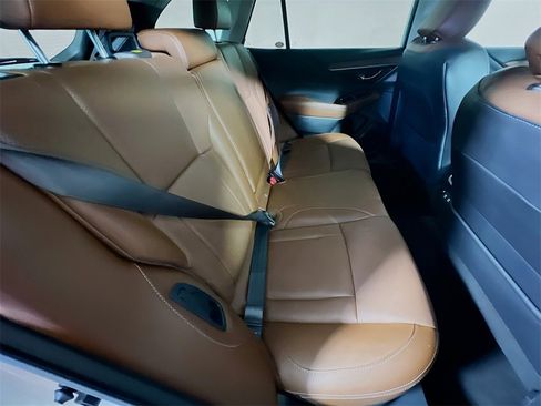 Used 2022 Subaru Outback Touring XT image 23