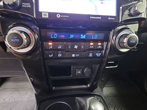 Used 2022 Toyota 4Runner TRD Pro AWD/4WD image 19