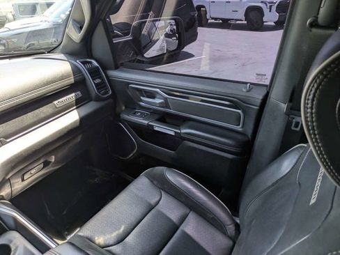 Used 2020 RAM 1500 Laramie w/ Sport Appearance Package AWD/4WD image 15