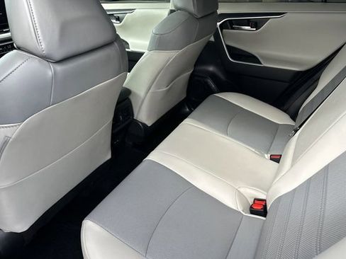 Used 2024 Toyota RAV4 Limited image 14