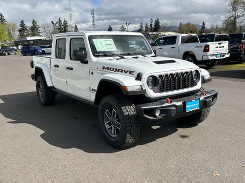 New 2026 Jeep Gladiator Mojave image 7
