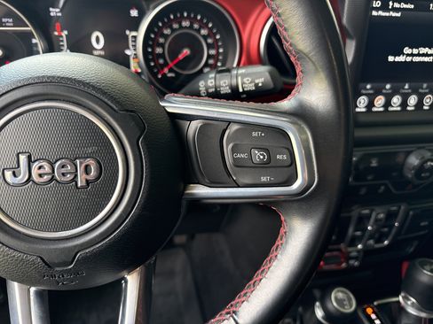 Used 2021 Jeep Wrangler Unlimited Rubicon AWD/4WD image 20