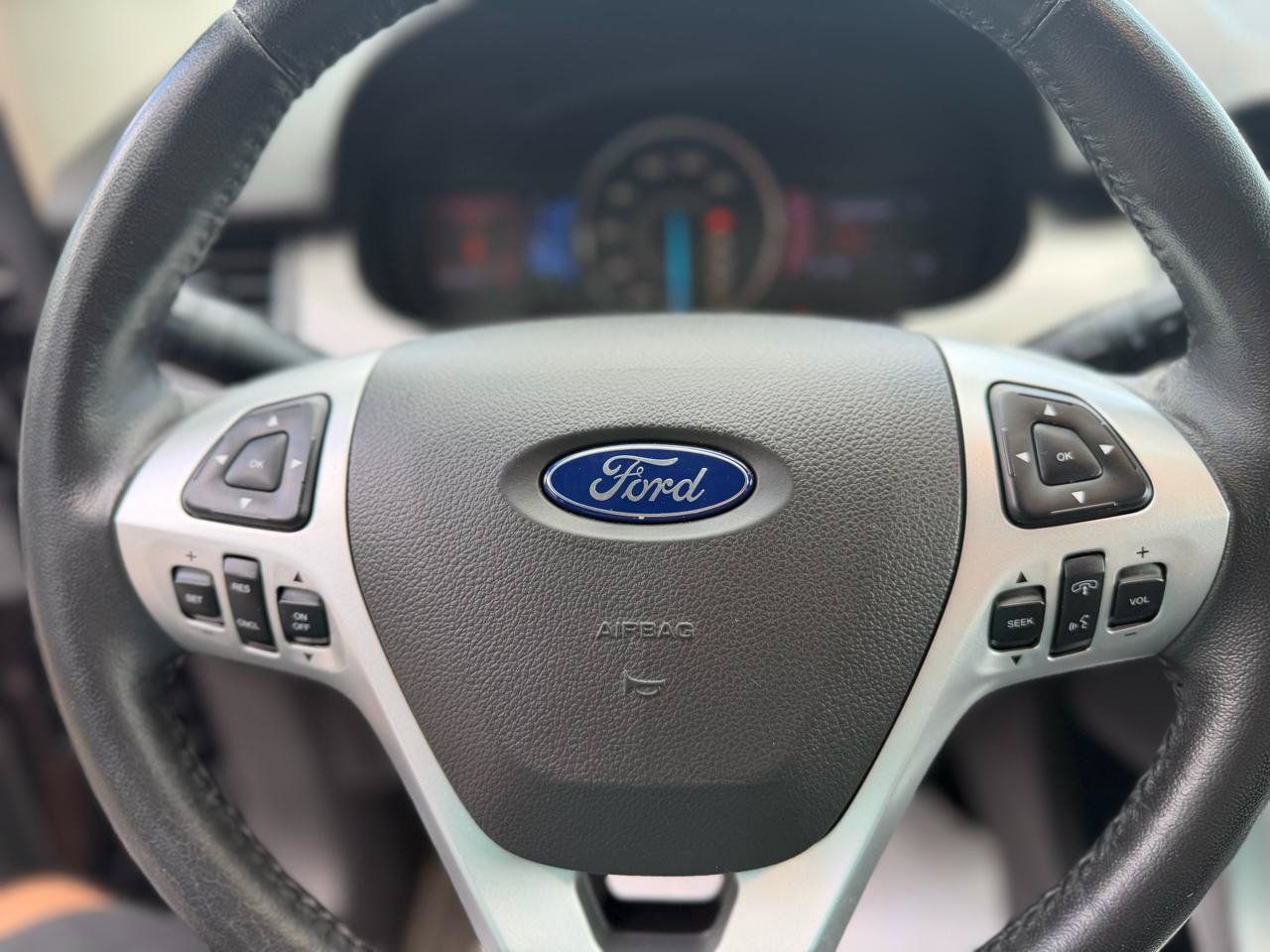 Used 2013 Ford Edge SEL FWD image 23