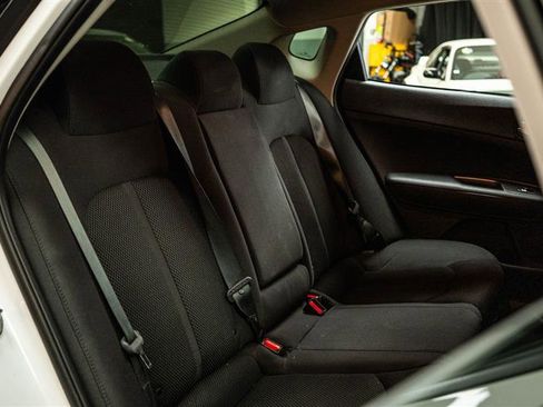 Used 2020 Kia Optima LX image 11