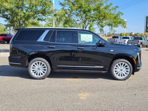 New 2025 Cadillac Escalade Luxury image 44