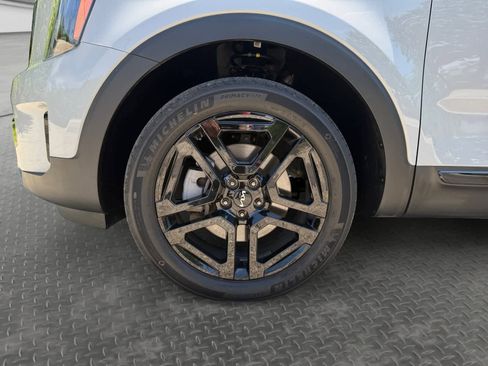 Used 2024 Kia Telluride SX Prestige X-Line AWD/4WD image 9