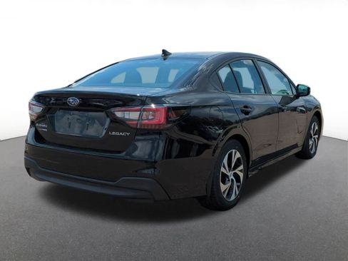 Used 2025 Subaru Legacy Premium image 6